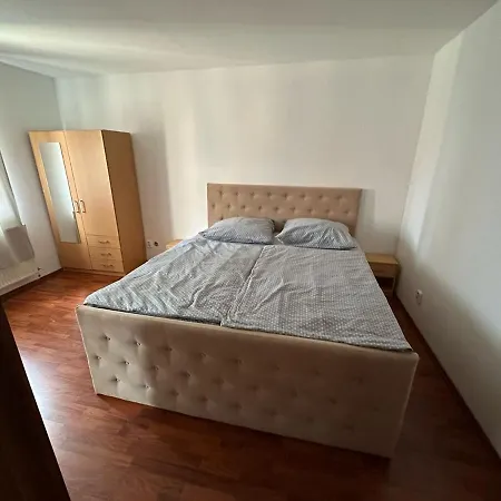 2 Bedroom Big Center As Nivy 85m Apartamento