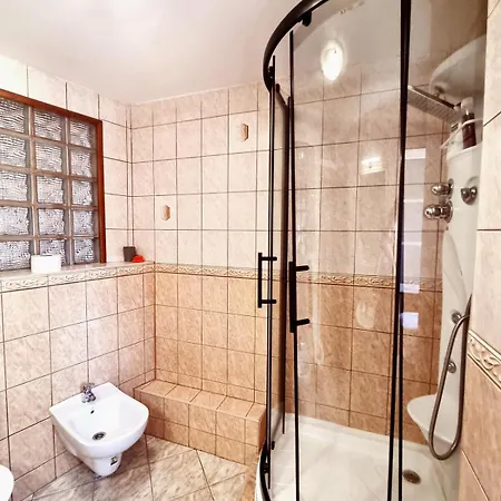 2 Bedroom Big Center As Nivy 85m * Pressburg