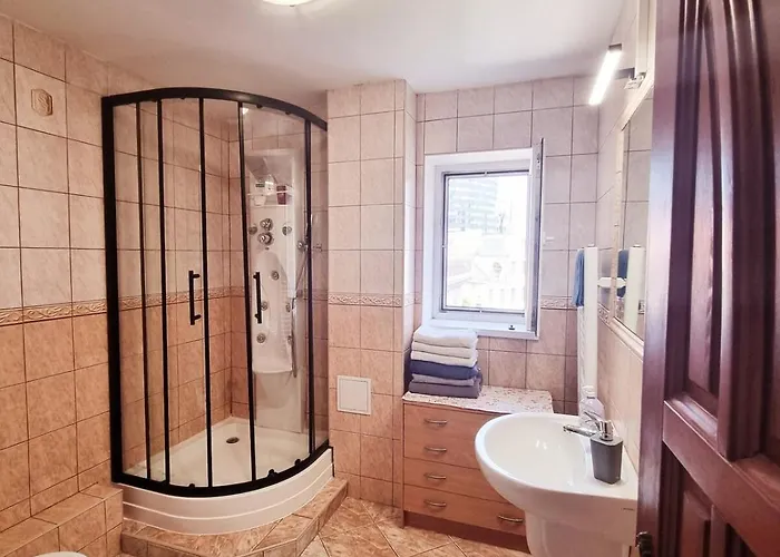 2 Bedroom Big Center As Nivy 85m *