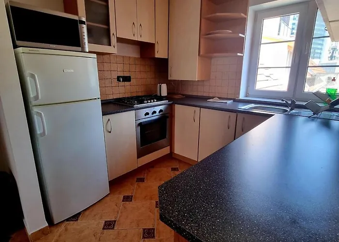 2 Bedroom Big Center As Nivy 85m